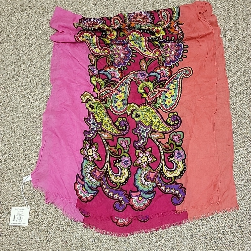 Vera Bradley soft fringe scarf, pink swirls 100% rayon new with tags